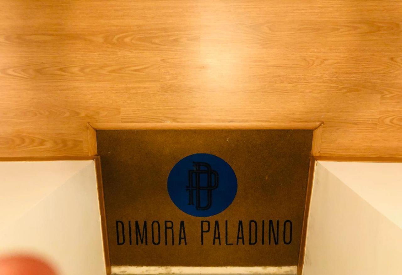 Dimora Paladino Acomodação com café da manhã Nápoles Exterior foto